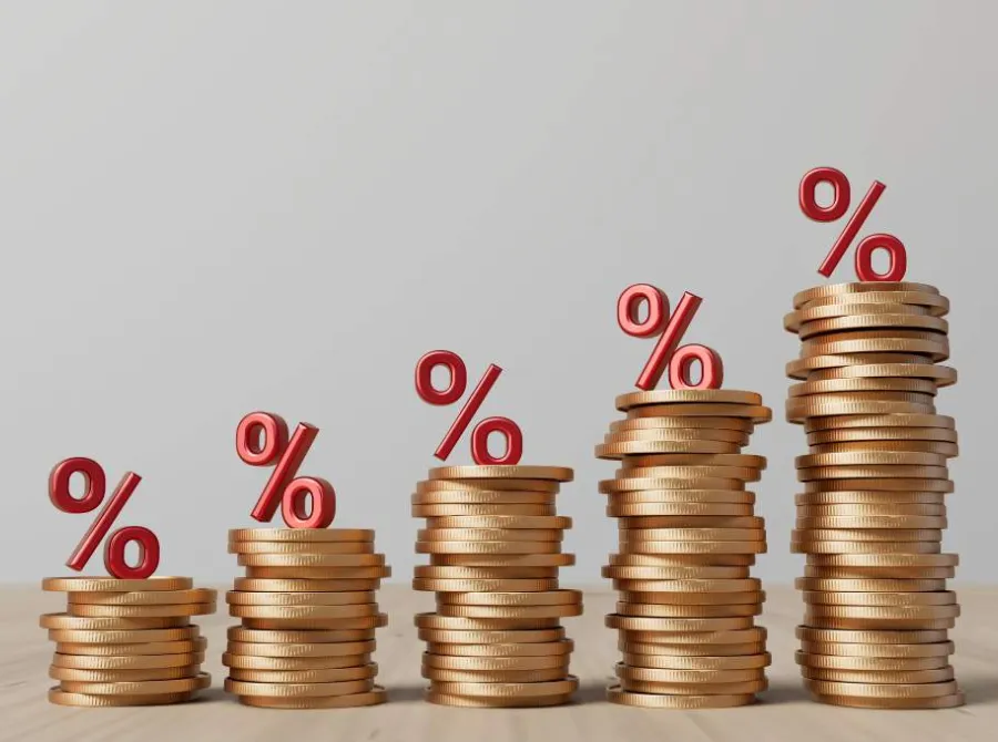 Juro real acima da média atrai capital especulativo e encurta prazo para ajuste fiscal