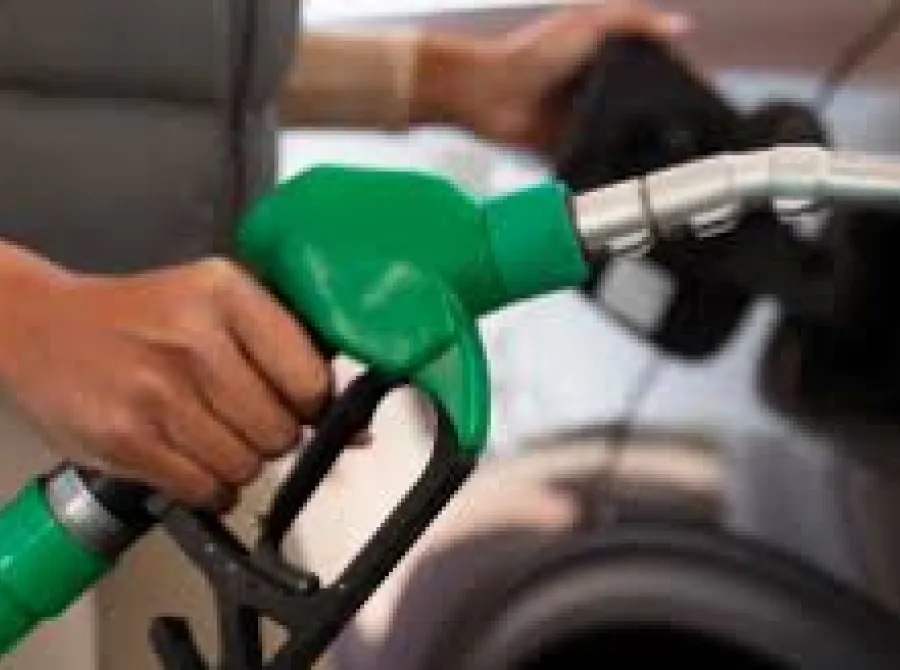 Juros: viés é de alta nas taxas futuras com dólar e petróleo