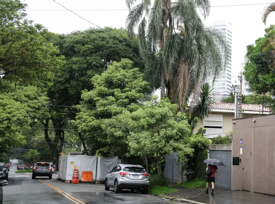 Megaoperação em SP mira MC e mais 52 suspeitos de rede de golpes como o do 'falso advogado'