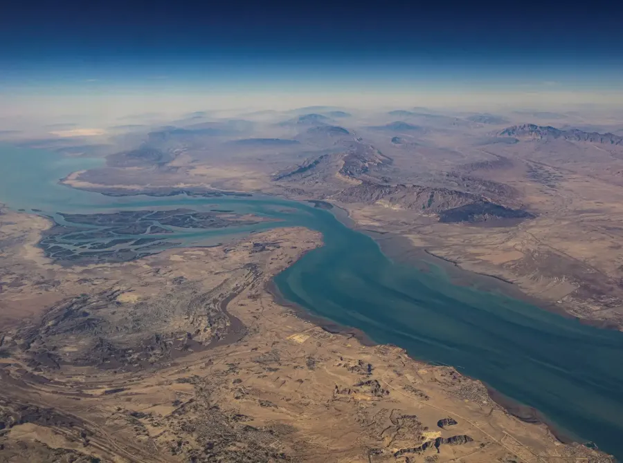 Brasil firma acordo com Turquia para garantir rota alternativa ao Estreito de Ormuz