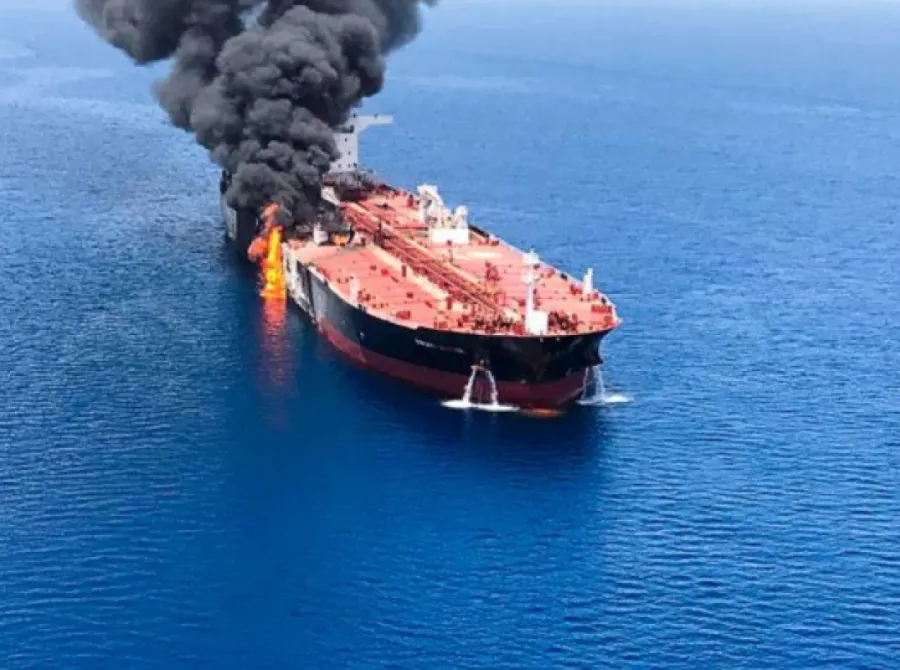 Irã apreende petroleiro no Mar de Omã e acusa navio de prejudicar exportações da commodity