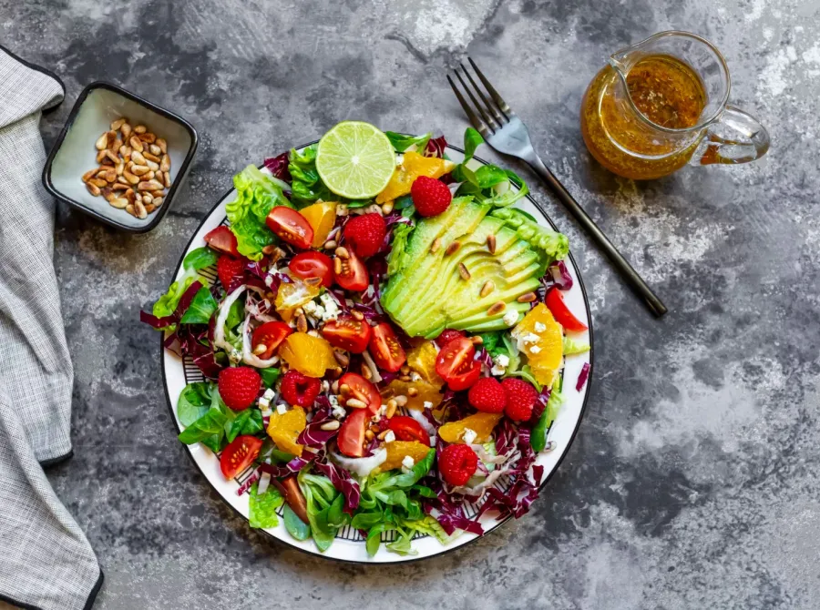 Ansiedade no prato: como a alimentação pode ajudar a controlar o estresse do dia a dia