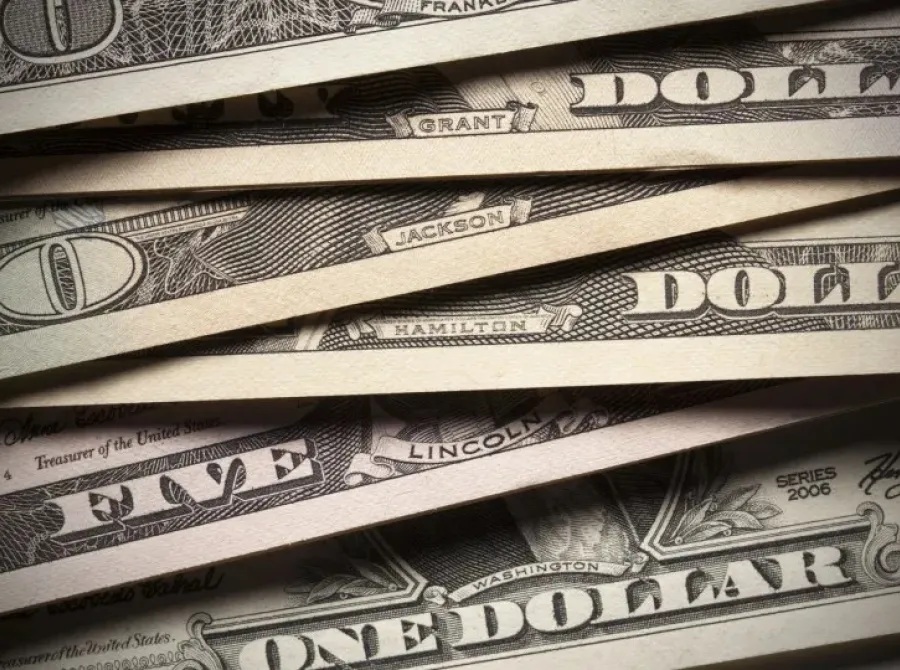 Custo unitário da mão de obra dos EUA cai 1,9% no 3º trimestre, mostra levantamento final