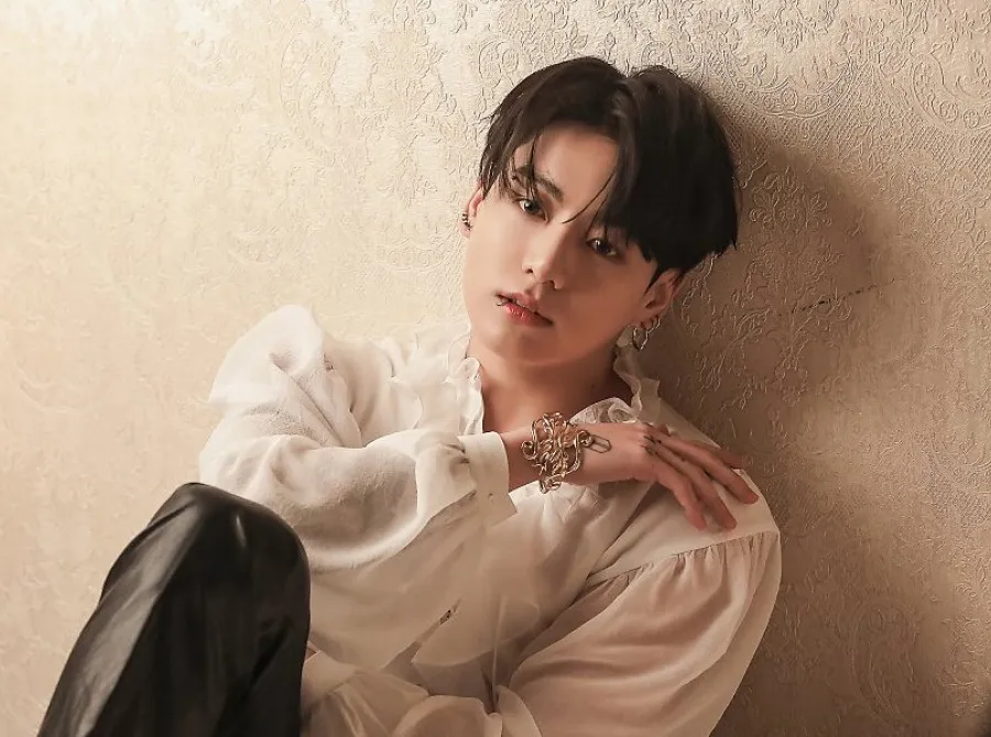 Brasileira é presa na Coreia do Sul após ir à casa de Jungkook, astro do BTS