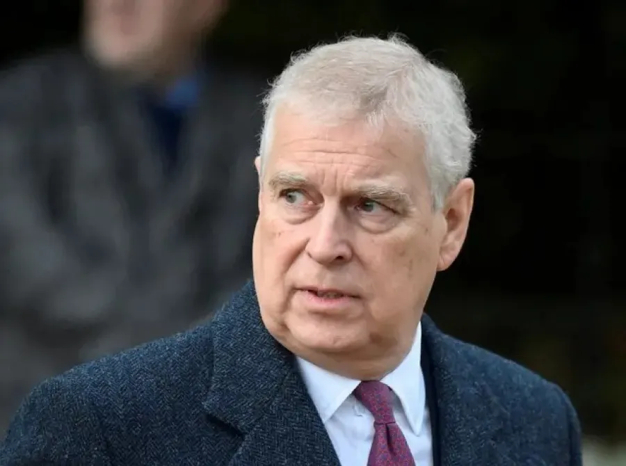 Ex-príncipe Andrew é preso por suspeita de má conduta em cargo público, diz 'BBC'
