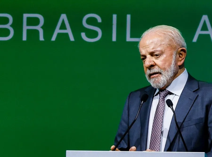 Lula é desaprovado por 52%; aprovação é de 42%, mostra pesquisa