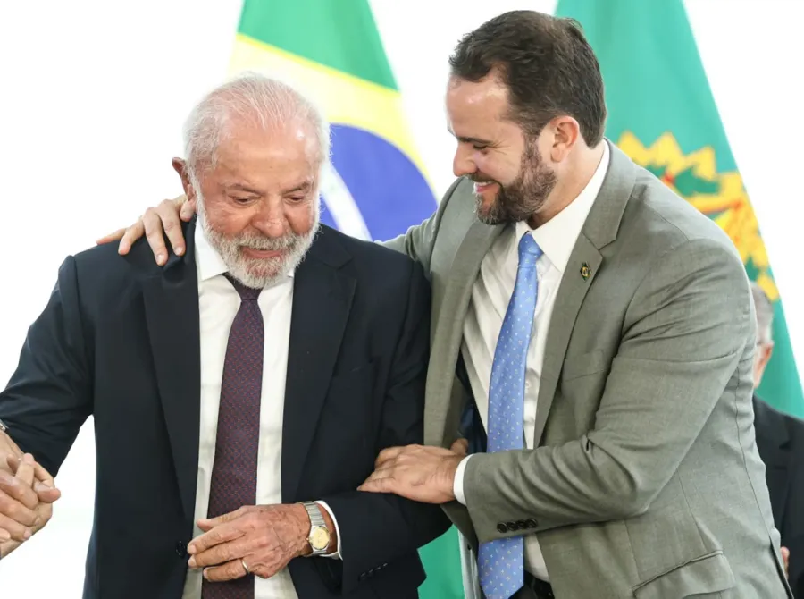 Durigan: não recebi confirmação de agenda nos EUA, mas irei com bom gosto acompanhar Lula