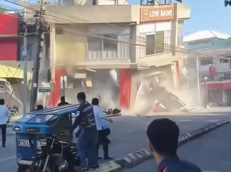 Terremoto de magnitude 7,8 nas Filipinas mata 12 pessoas, destrói edifícios e provoca tsunami