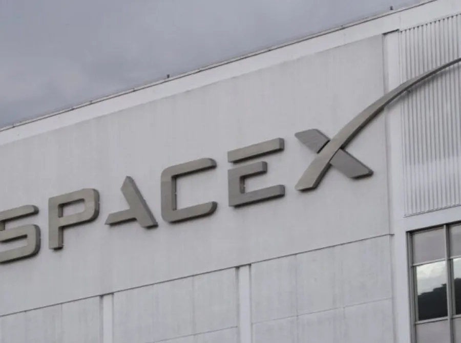 SpaceX testa voo da nave mais poderosa do mundo