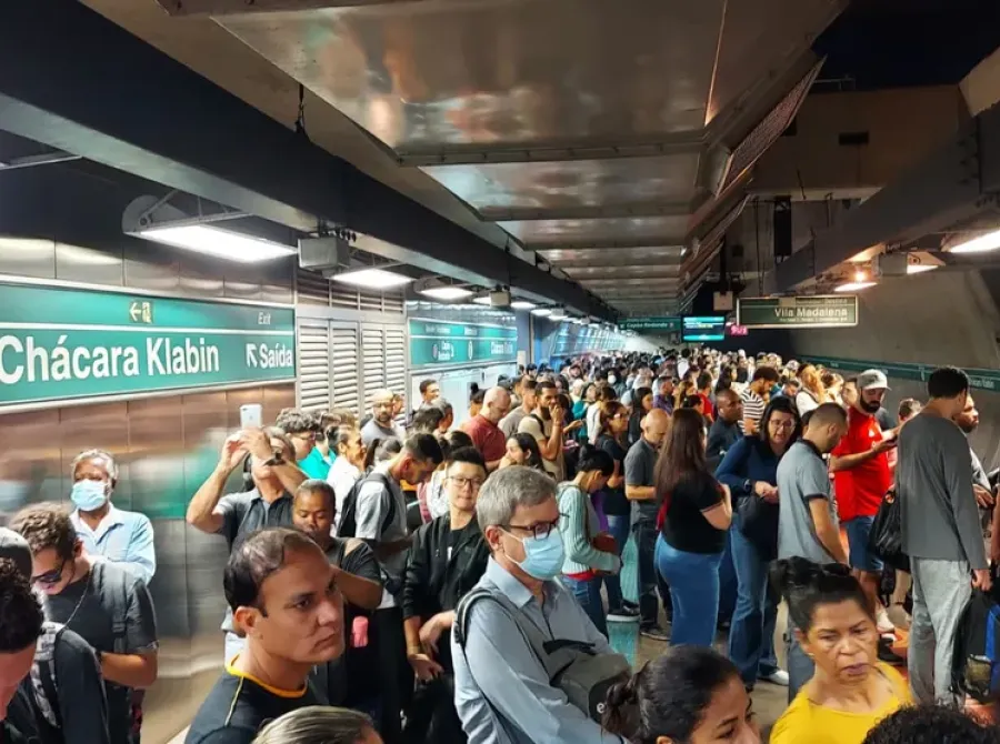 2º dia de greve na CPTM tem piora no congestionamento; SP registra mais de 700 km de lentidão