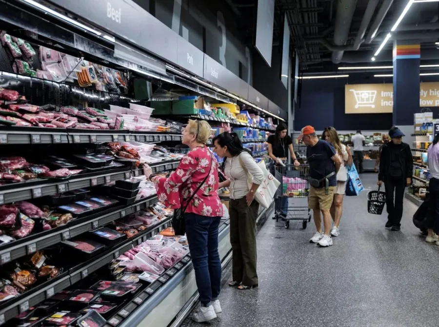 Vendas no varejo dos EUA sobem 1,2% em agosto ante julho