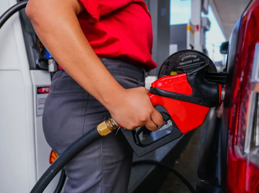 Governo avalia prorrogar subsídio ao diesel; contenção no Orçamento diminui