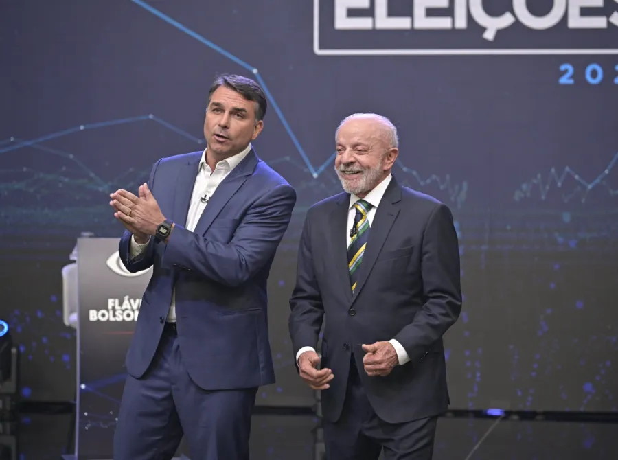 Globo define regras para o debate entre Flávio Bolsonaro e Lula; saiba como vai funcionar
