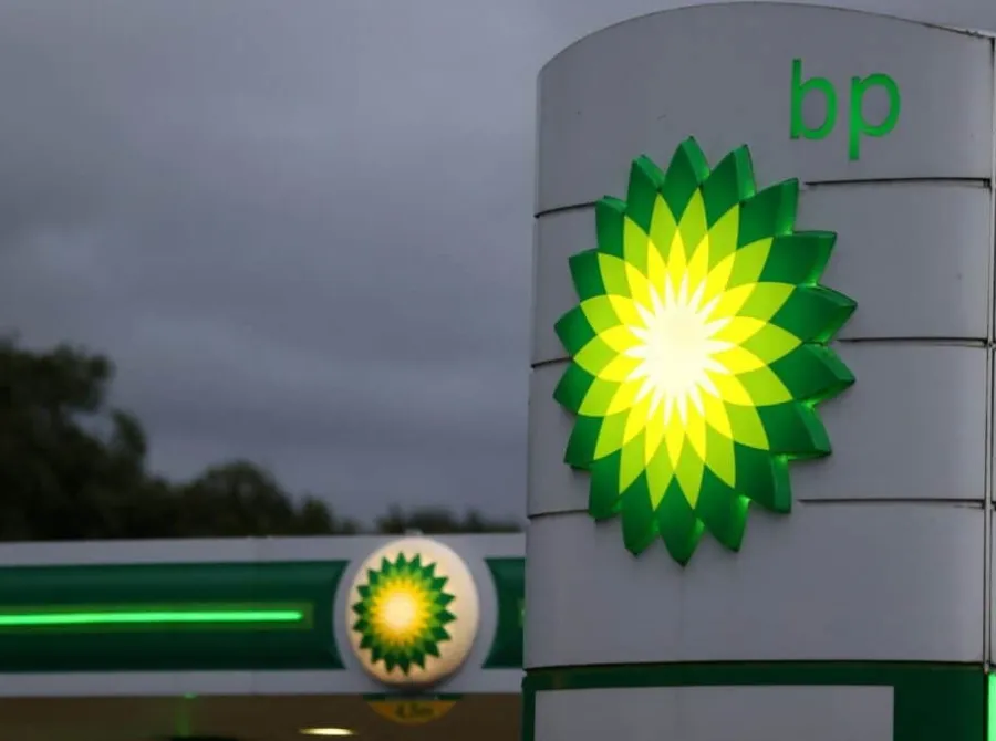 BP reduz dívida líquida após lucro e geração de caixa dispararem no 3º trimestre