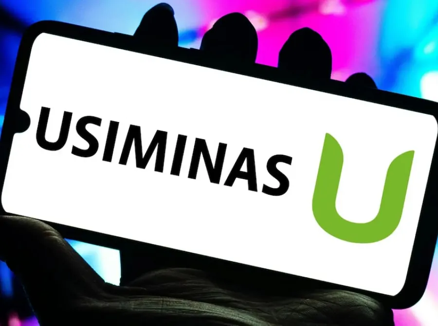 Usiminas reverte prejuízo e registra lucro líquido de R$ 243 milhões no 3º trimestre